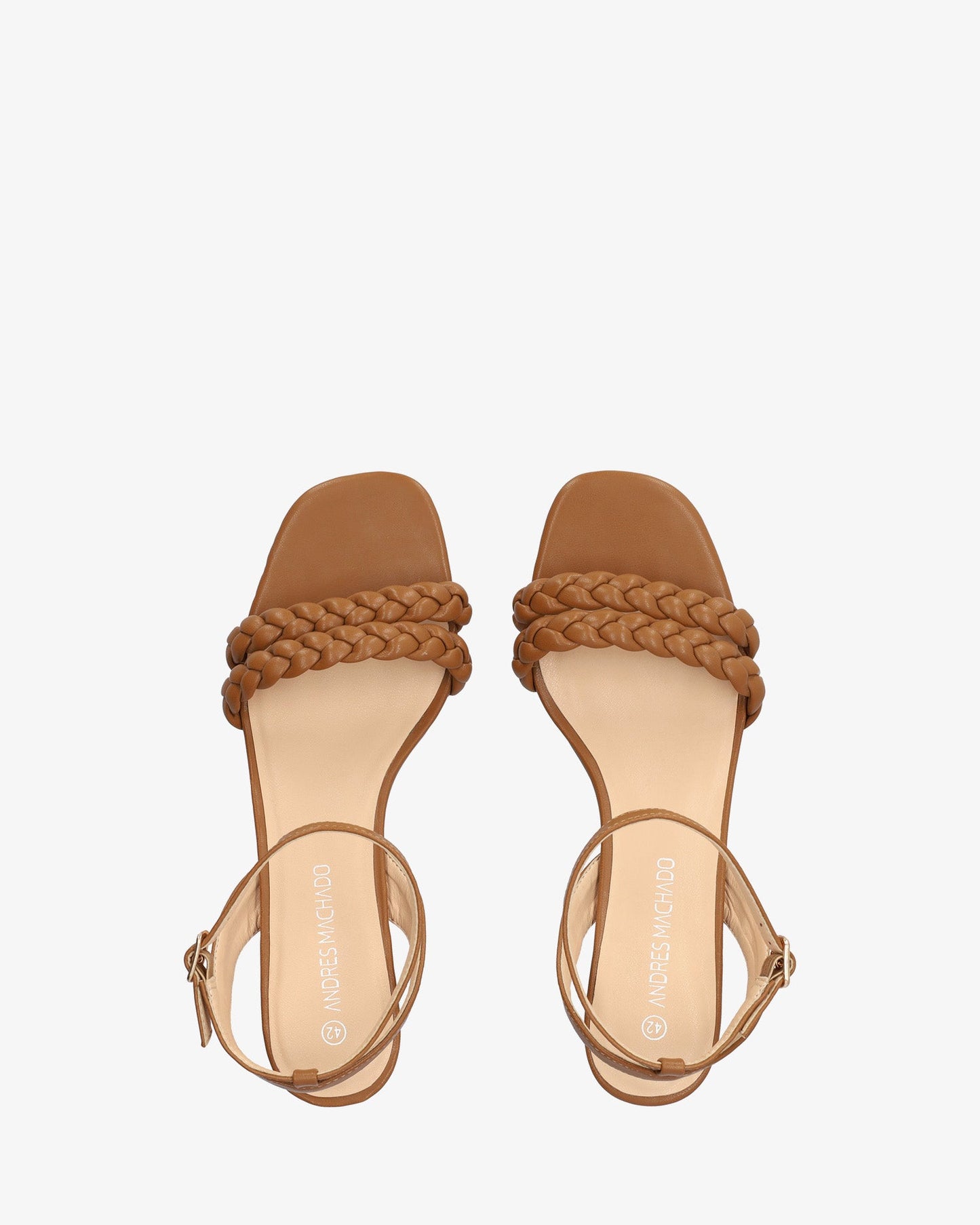 Sandalia en soft color marrón