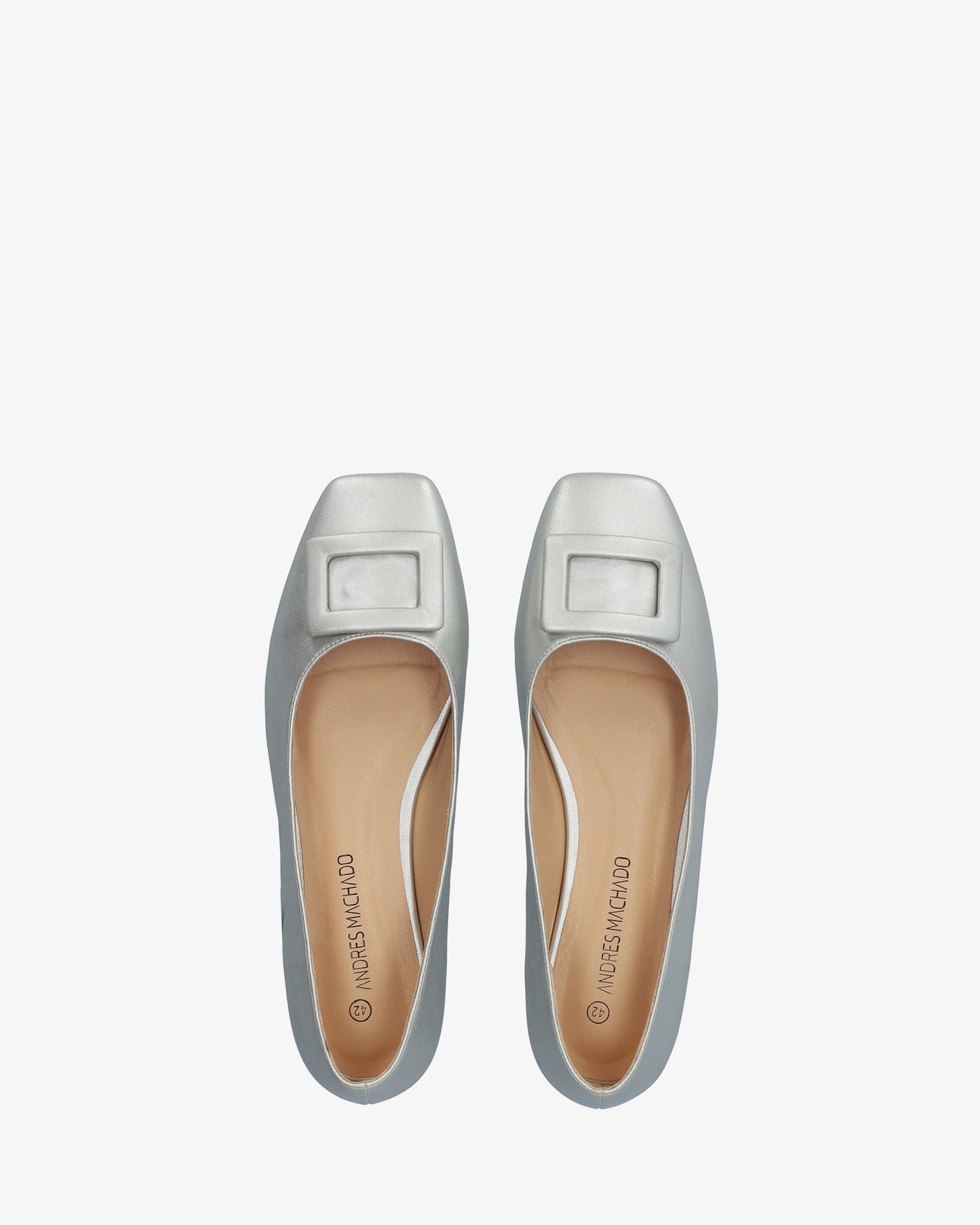 Ballerina in soft silver