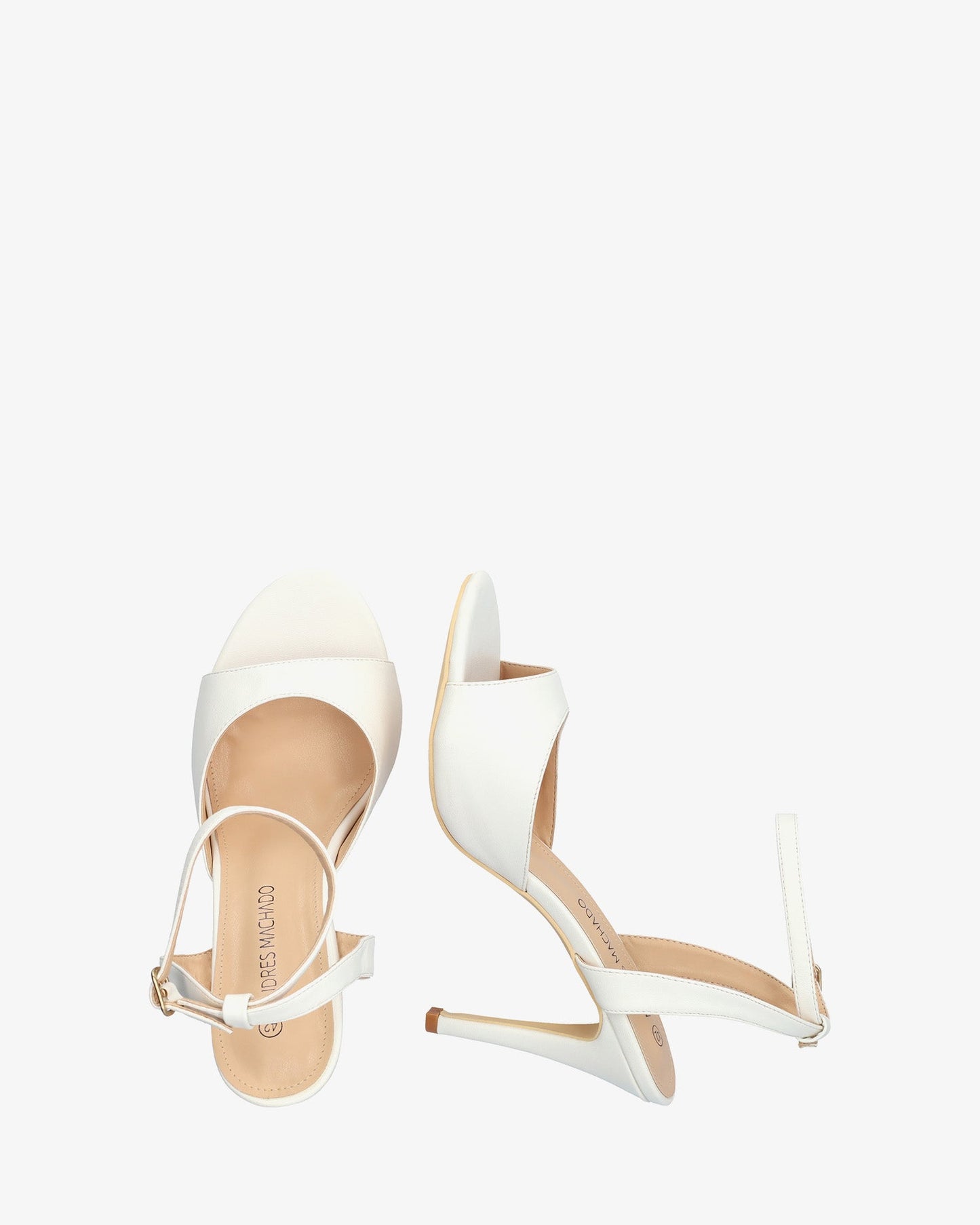 Sandalia en soft blanco con tacón alto