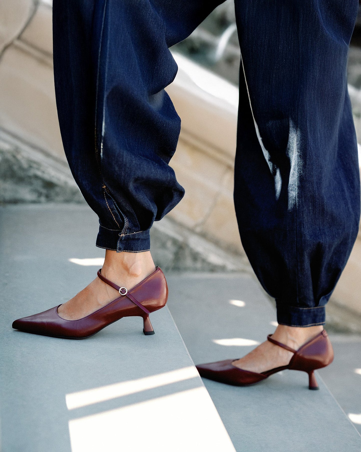 Burgundy leather pump