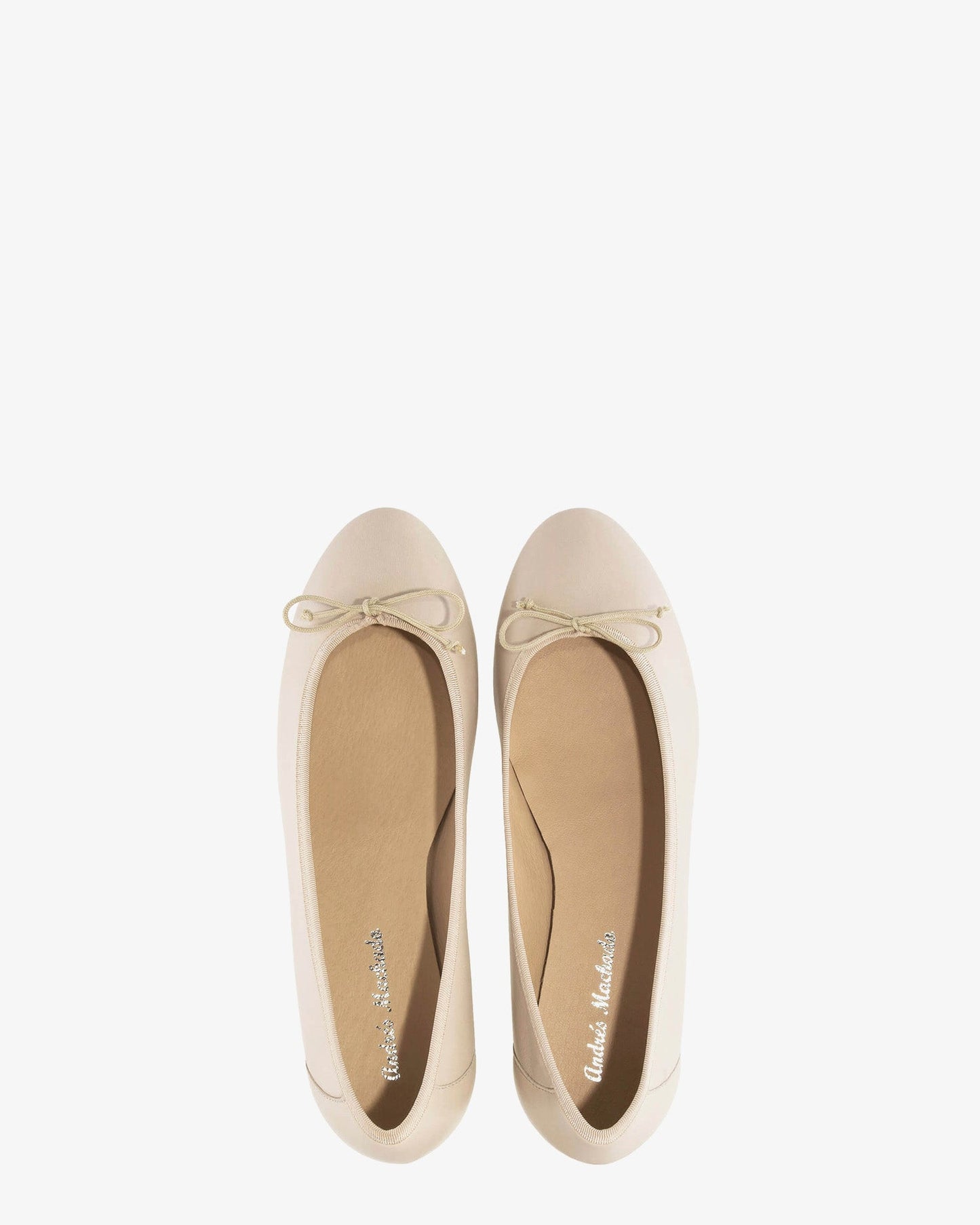 Beige leather ballerina flat