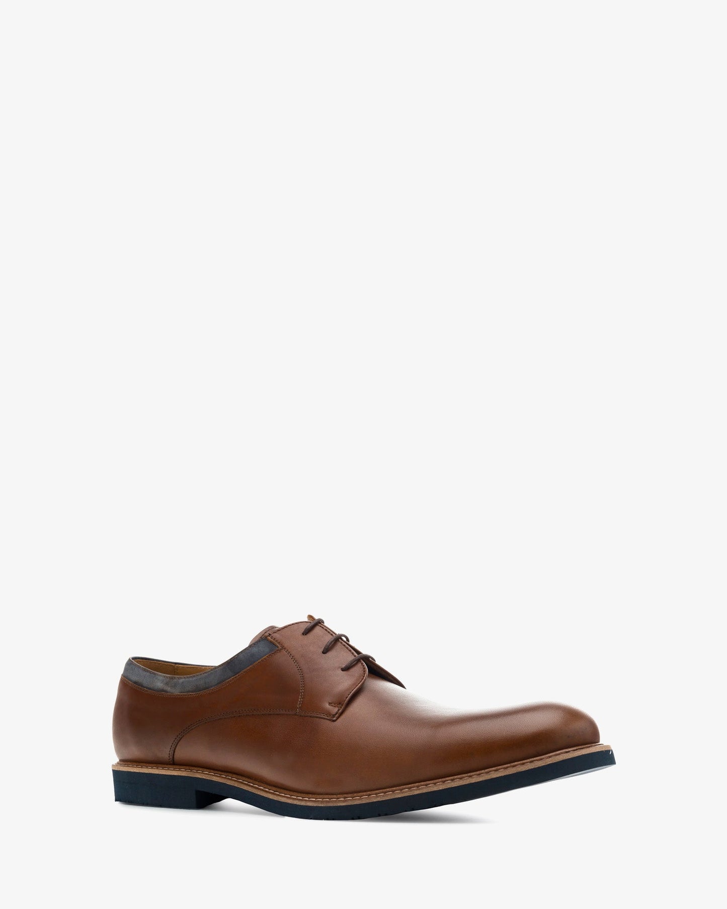 Zapatos estilo blucher en marron