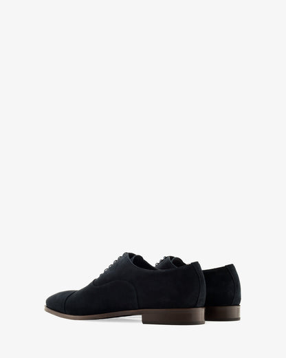 Zapato de vestir en serraje marino