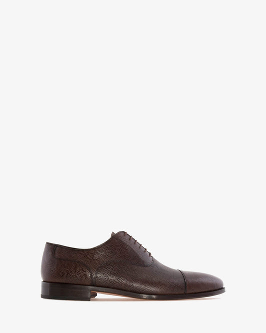 Zapatos estilo oxford en piel marrón