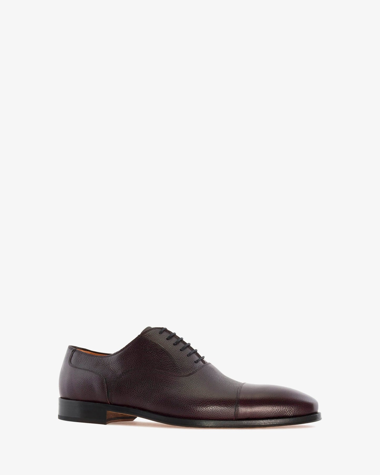 Zapatos estilo oxford en piel marrón burdeos