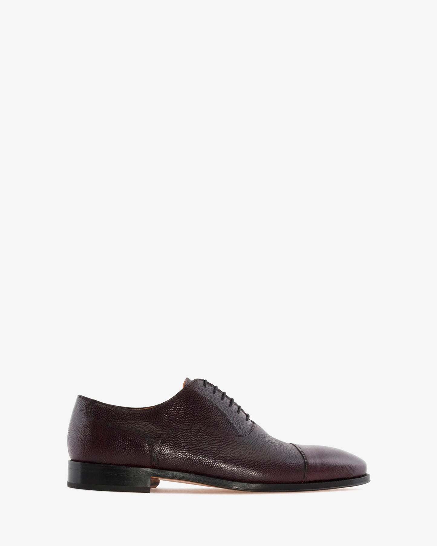 Zapatos estilo oxford en piel marrón burdeos