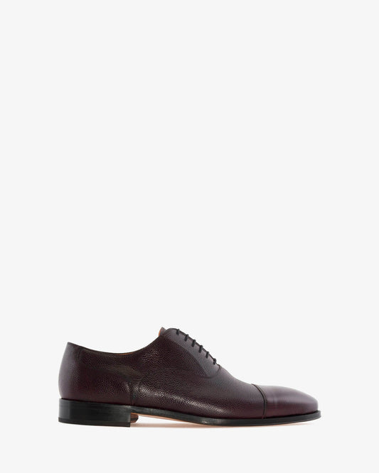 Zapatos estilo oxford en piel marrón burdeos