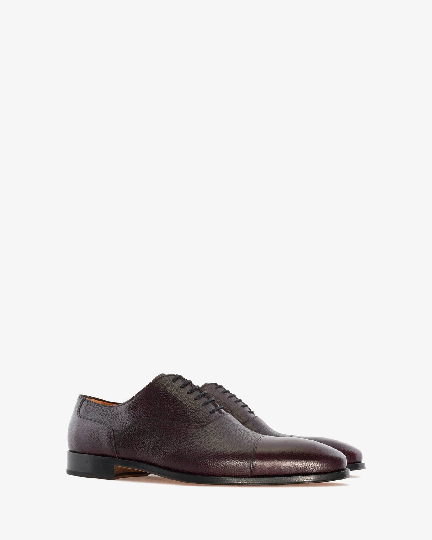 Zapatos estilo oxford en piel marrón burdeos