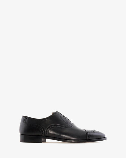 Zapatos estilo oxford en piel negro