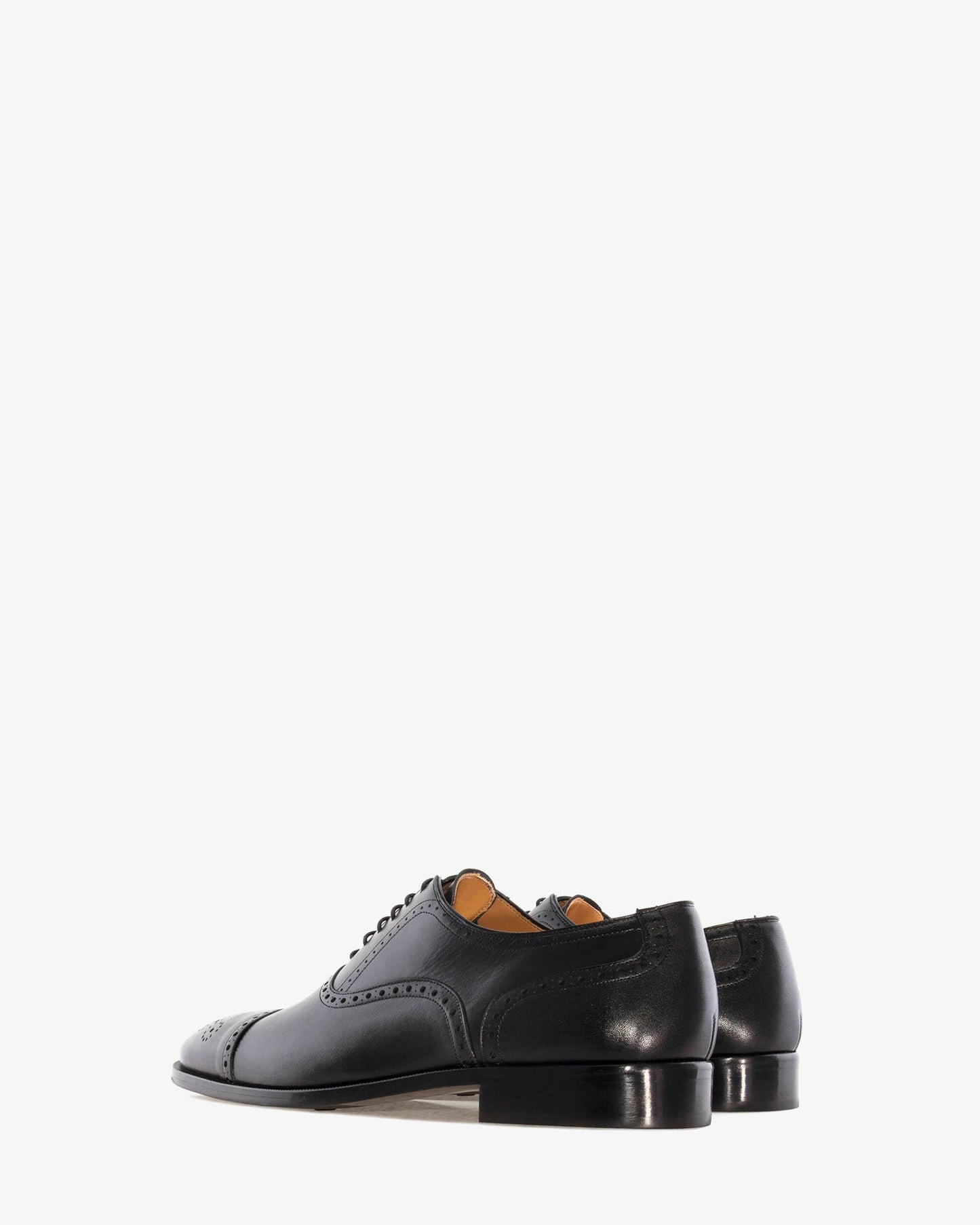 Zapatos estilo oxford en piel negro