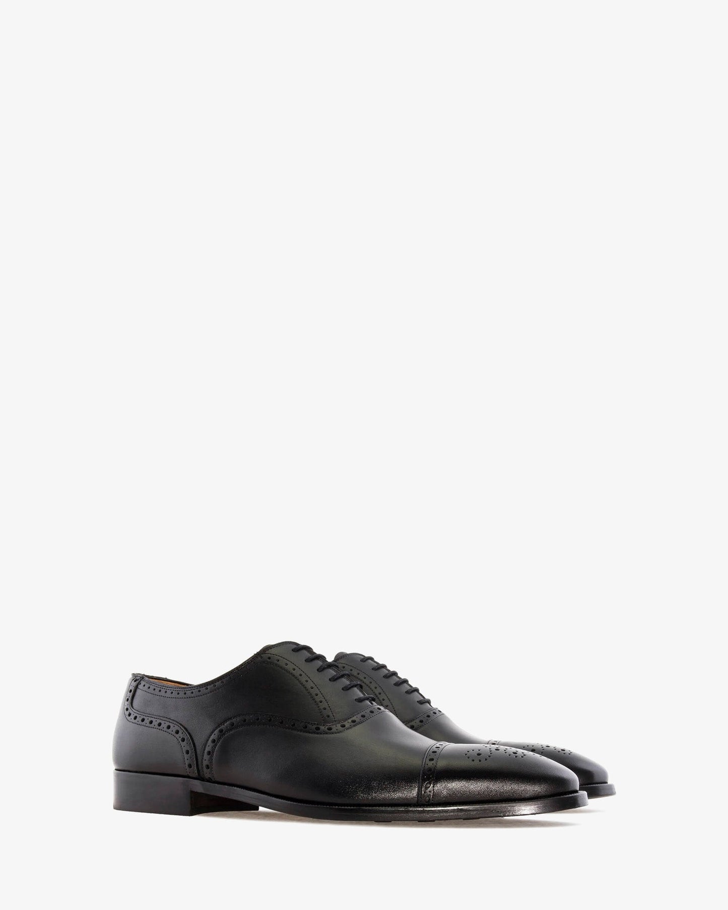 Zapatos estilo oxford en piel negro