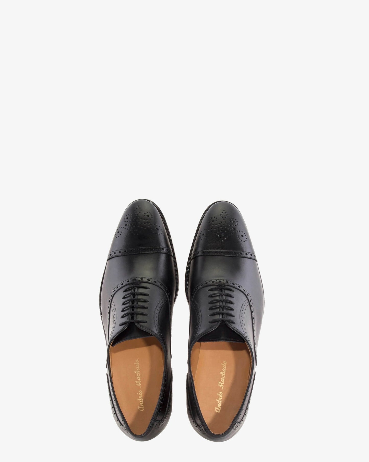 Zapatos estilo oxford en piel negro