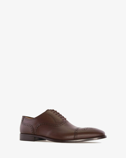 Zapatos estilo oxford en piel marrón