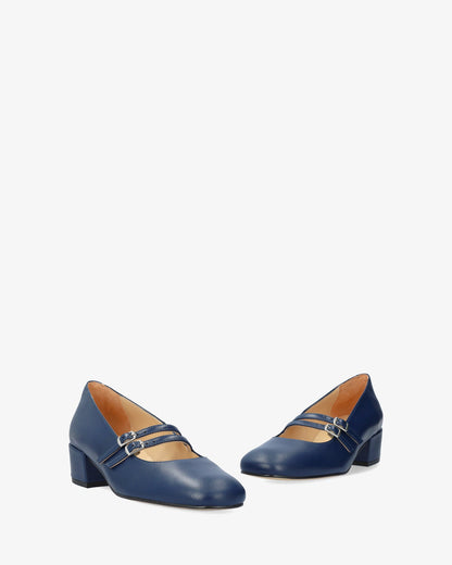 Navy blue leather heeled shoe