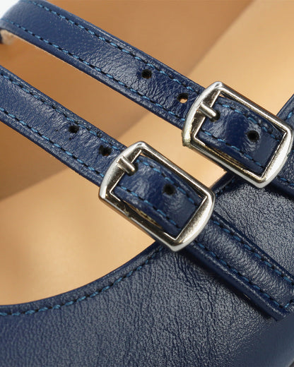 Navy blue leather heeled shoe