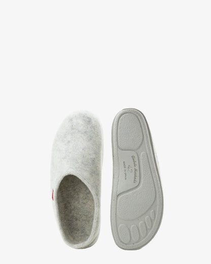 Zapatillas alpinas blancas