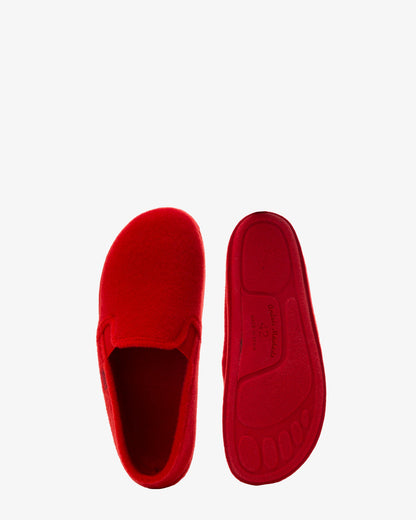 Zapatillas alpinas cerradas rojas