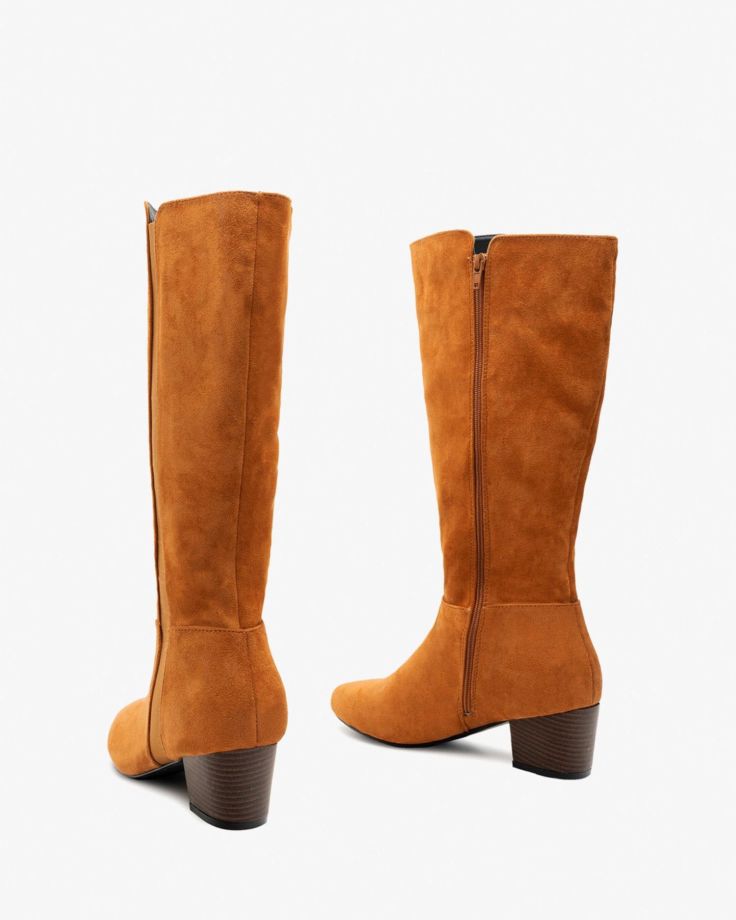 Bota alta en simil ante camel