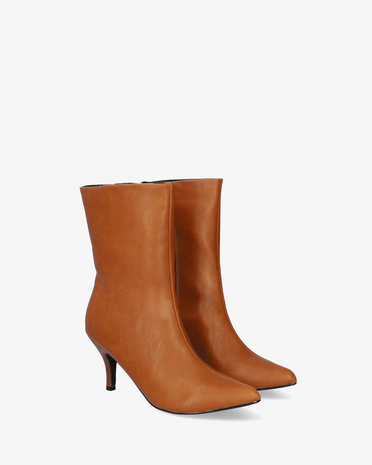 Botín punta en soft camel