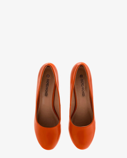 Salón clásico en soft naranja