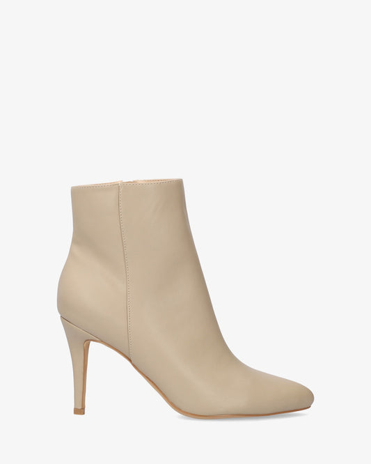 Ankle boots with heels in soft beige