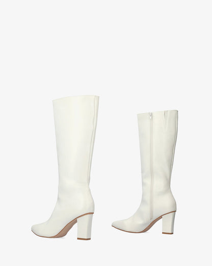 White soft heeled boot