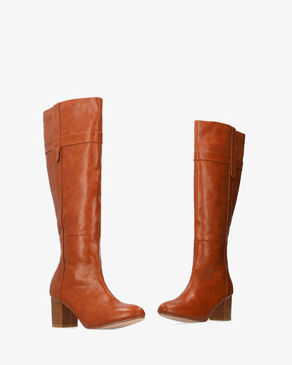 High boot in soft brown