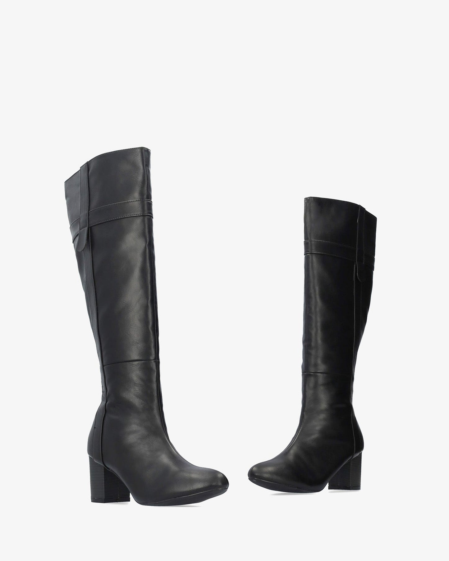 High boot in soft black