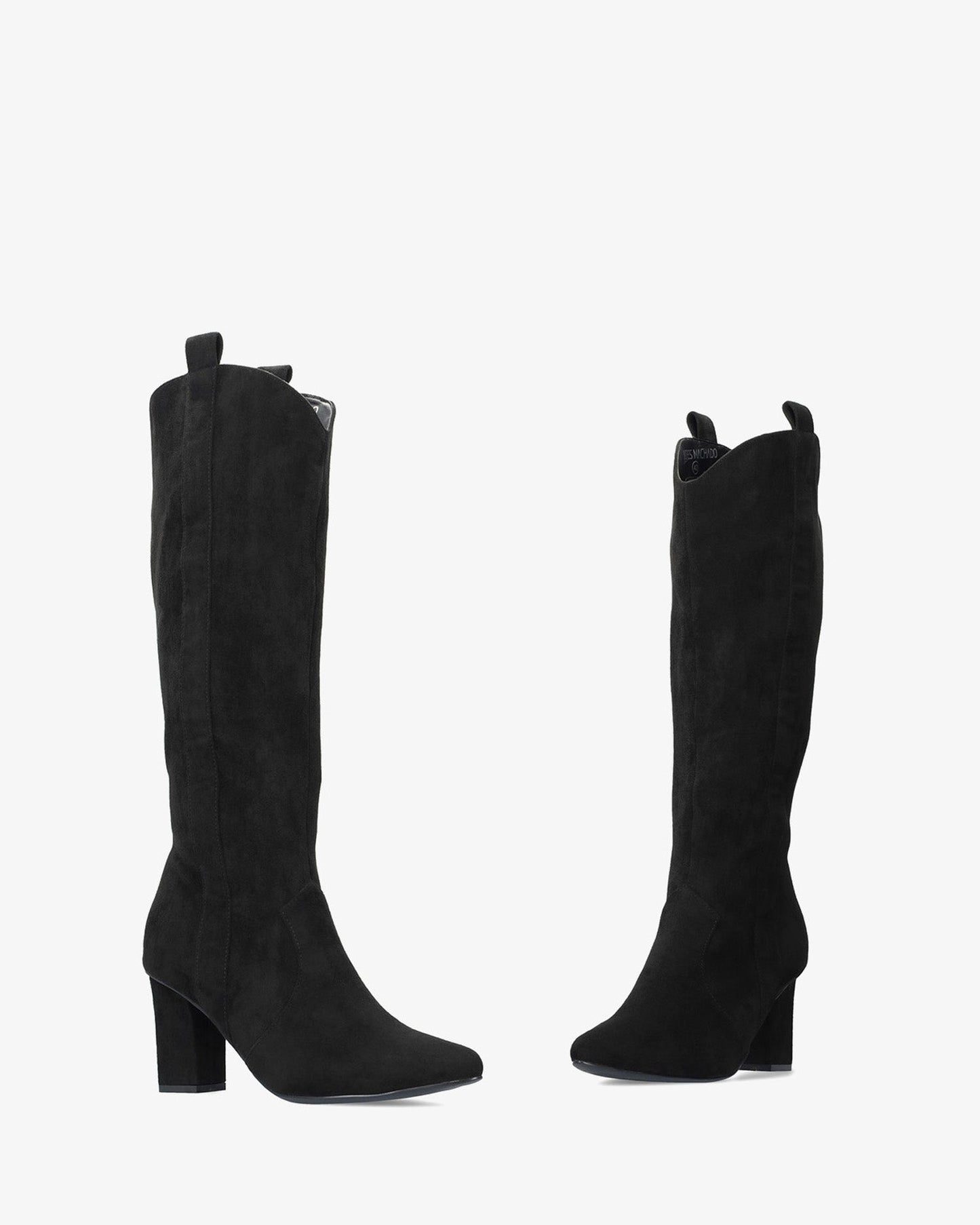 High boot in black faux suede