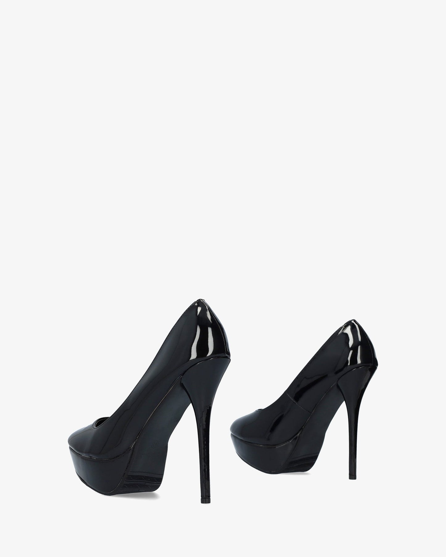 Black patent leather court shoe with a 14 cm heel