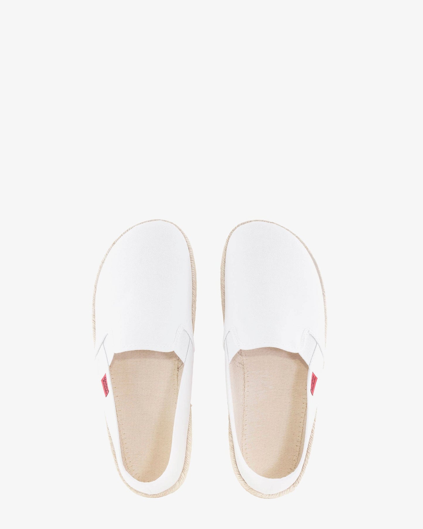 Miticas zapatillas de lona blanco y suela de goma y yute