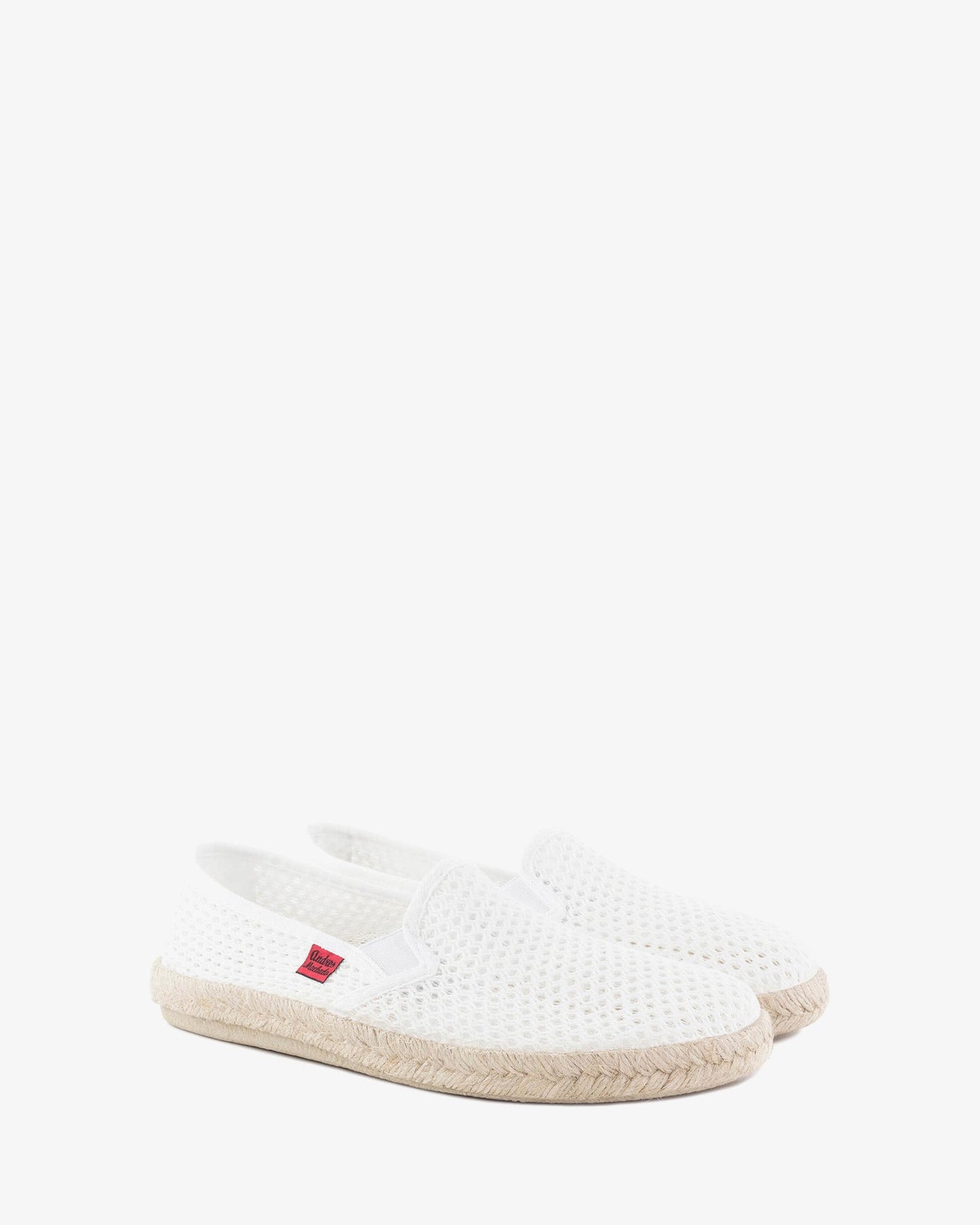Miticas zapatillas de rejilla blanco con suela de goma y yute