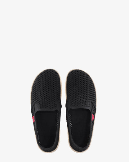Miticas zapatillas de rejilla negro con suela de goma y yute