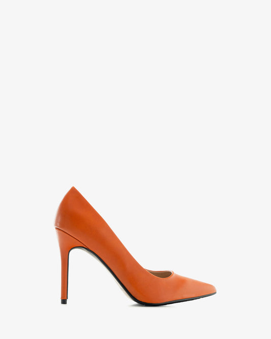 Soft heeled court shoe in terracotta