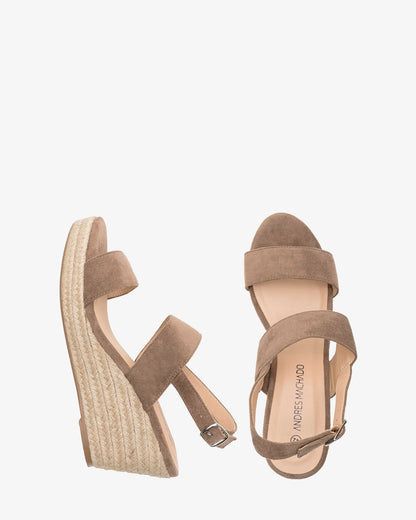 Alpargata en símil ante tierra con cuña de yute