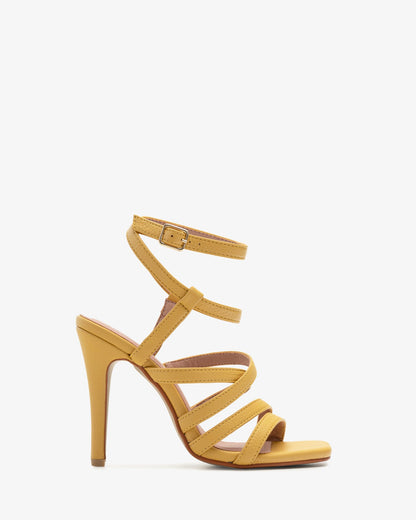 Sandalia tiras en soft amarillo