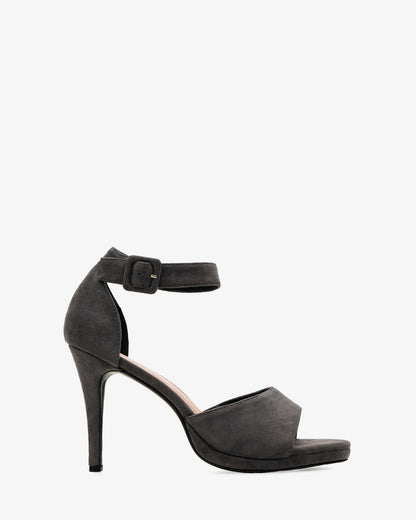 Sandalias en símil ante de color gris