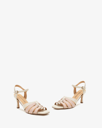 Sandalia bicolor en soft blanco y rosa