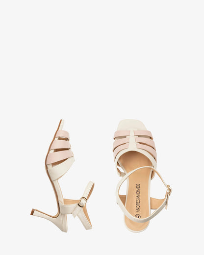 Sandalia bicolor en soft blanco y rosa