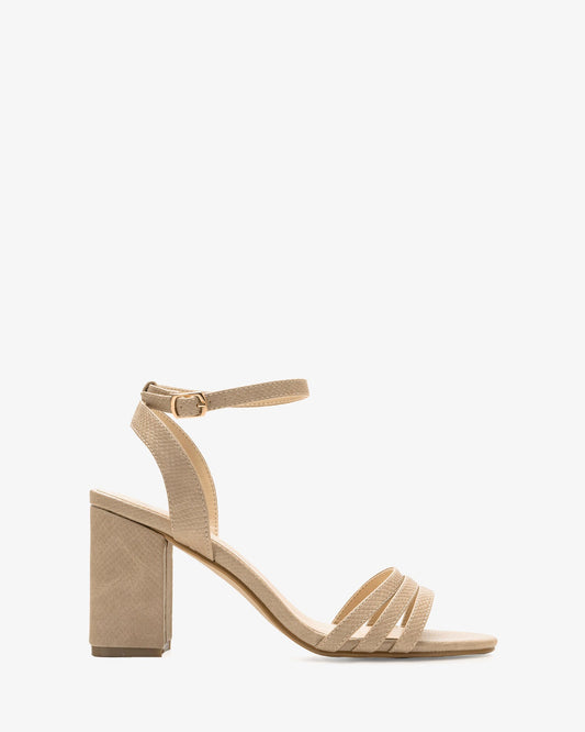 Sandalia grabada en soft beige