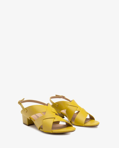 Sandalia en soft amarillo