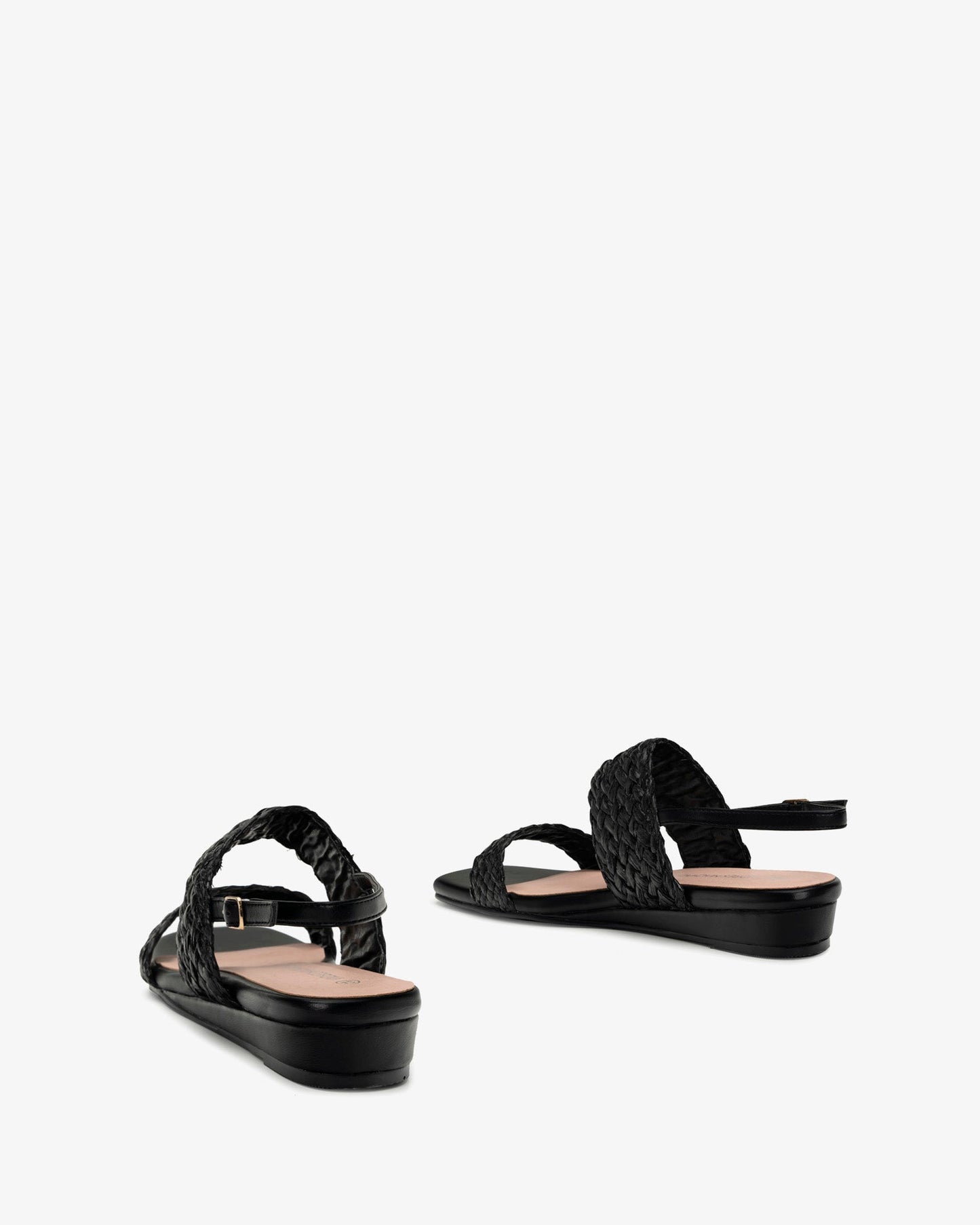 Sandalia trenzada en soft negro