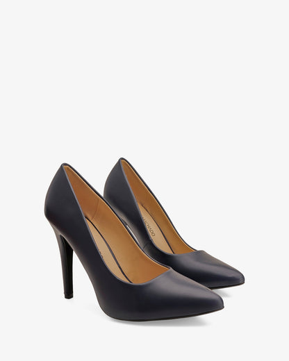 Navy soft heeled shoe
