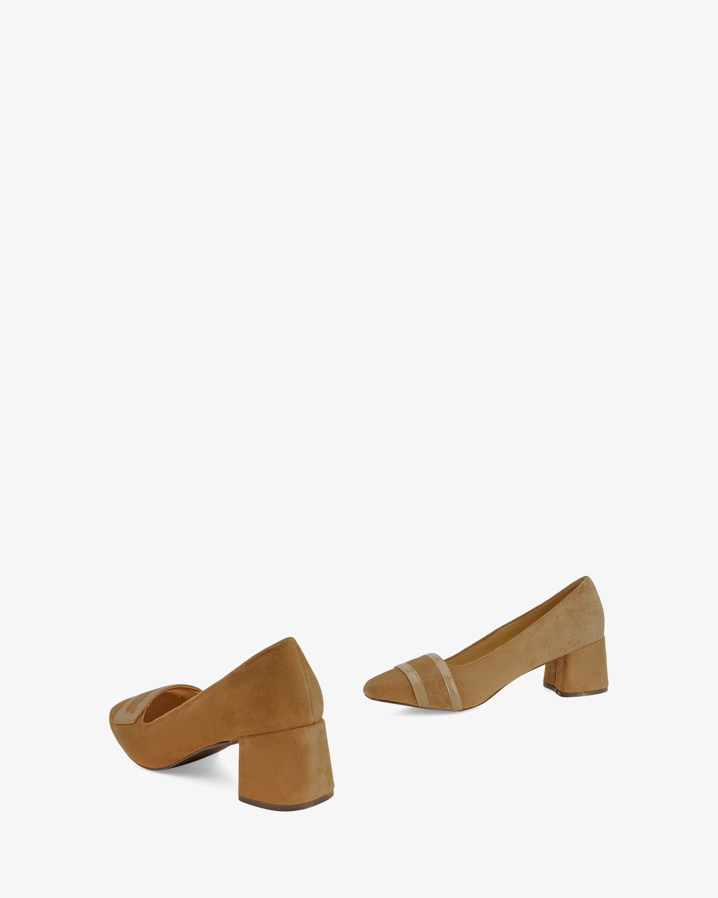 Zapato tacón en ante beige