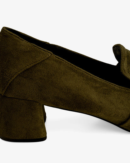 Mocasín tacón ante kiwi