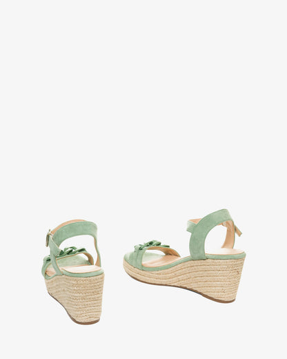 Alpargatas en símil ante menta con cuña en yute