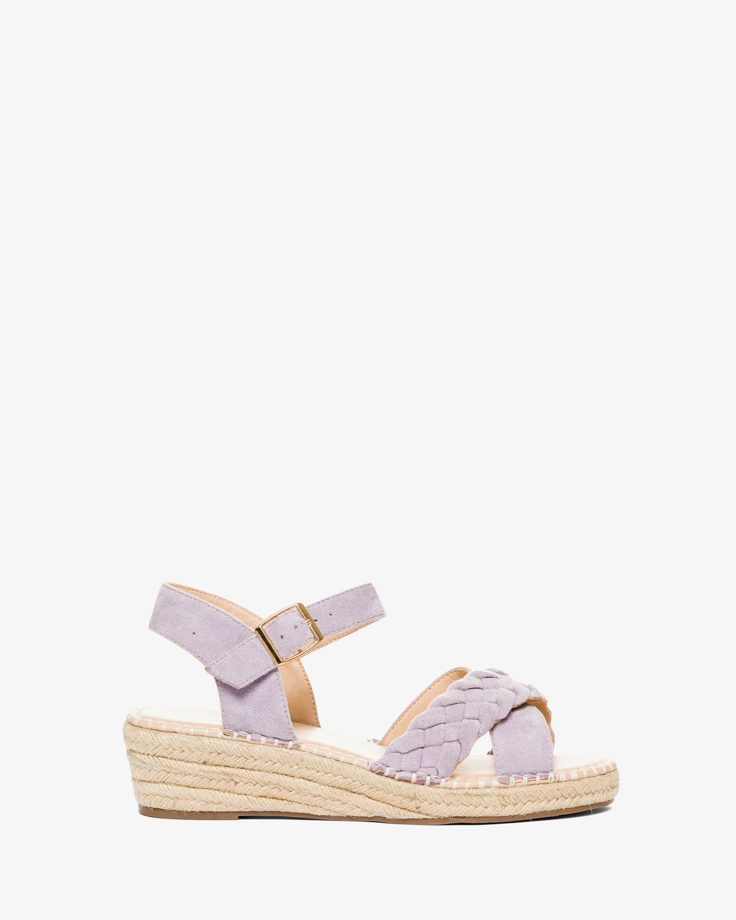 Sandalias en símil ante malva con cuña en yute