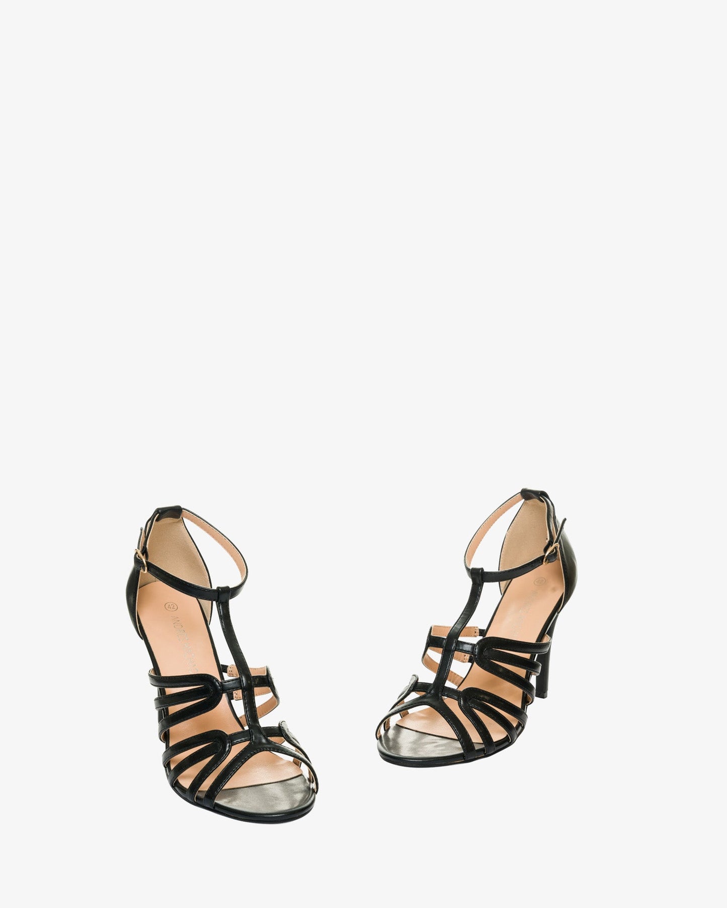 Sandalias en soft color negro con tacón