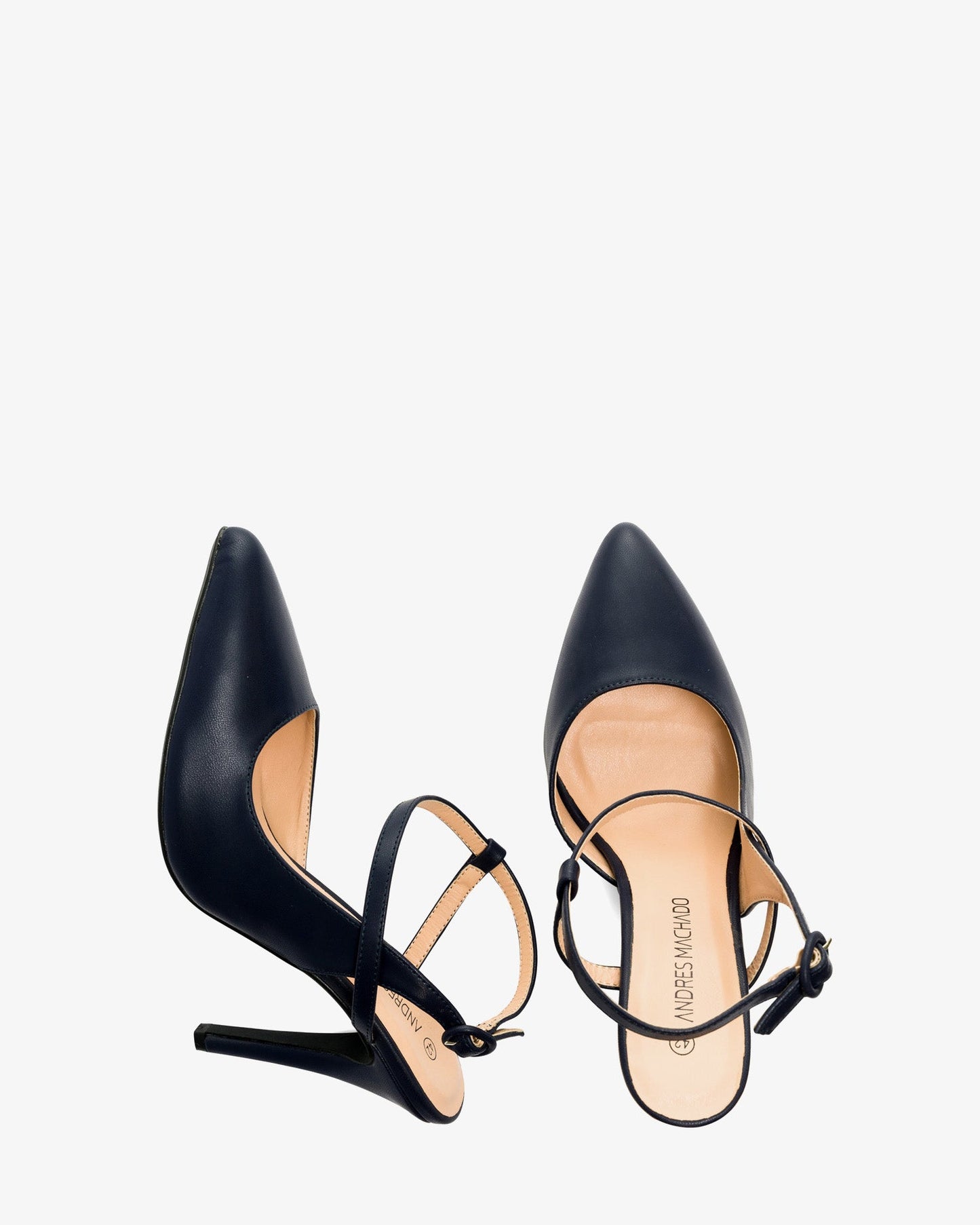 Refined pointe salon in soft marine fabric