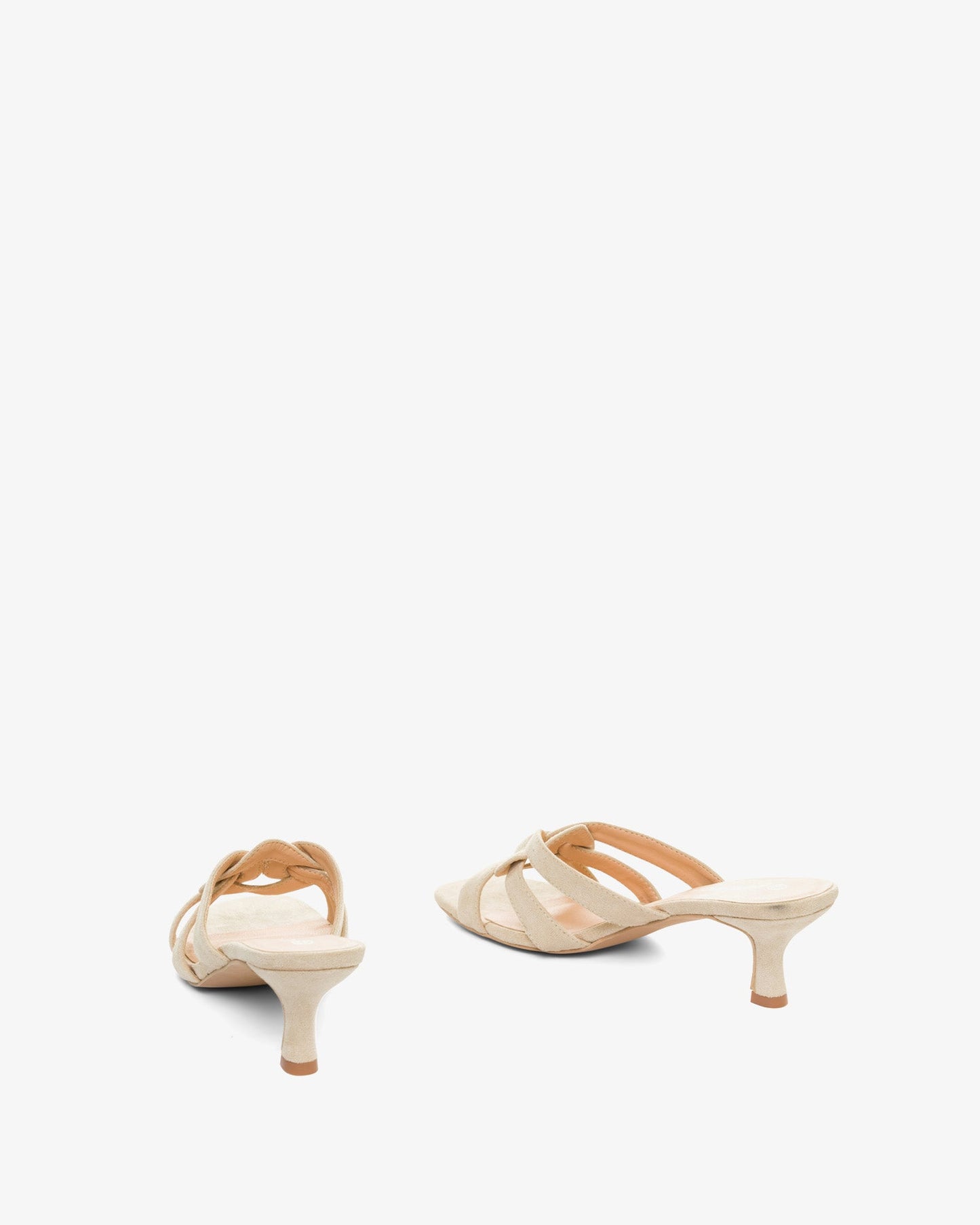 Mule en símil ante crema